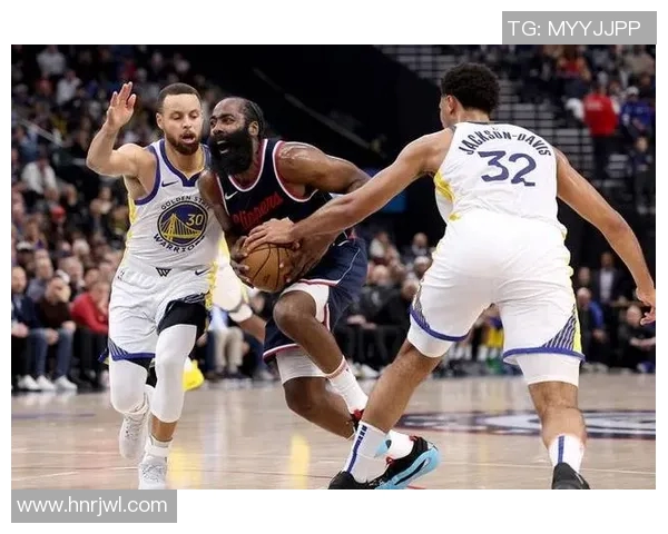 2020年3月11日勇士与快船激战回顾精彩瞬间与赛场亮点分析 2020年3月11日勇士与快船激战回顾精彩瞬间与赛场亮点分析