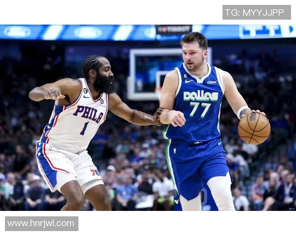 独行侠与76人精彩对决重播回顾赛场瞬间与球员表现分析 独行侠与76人精彩对决重播回顾赛场瞬间与球员表现分析